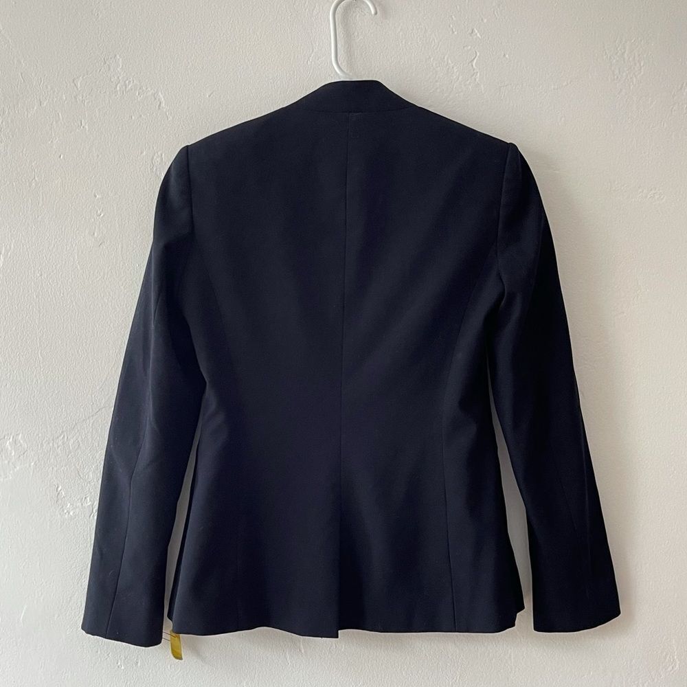 Calvin Klein Navy Blue Blazer w/ Gold Button Professional Office Business - Sz 2 - Picture 2 of 3